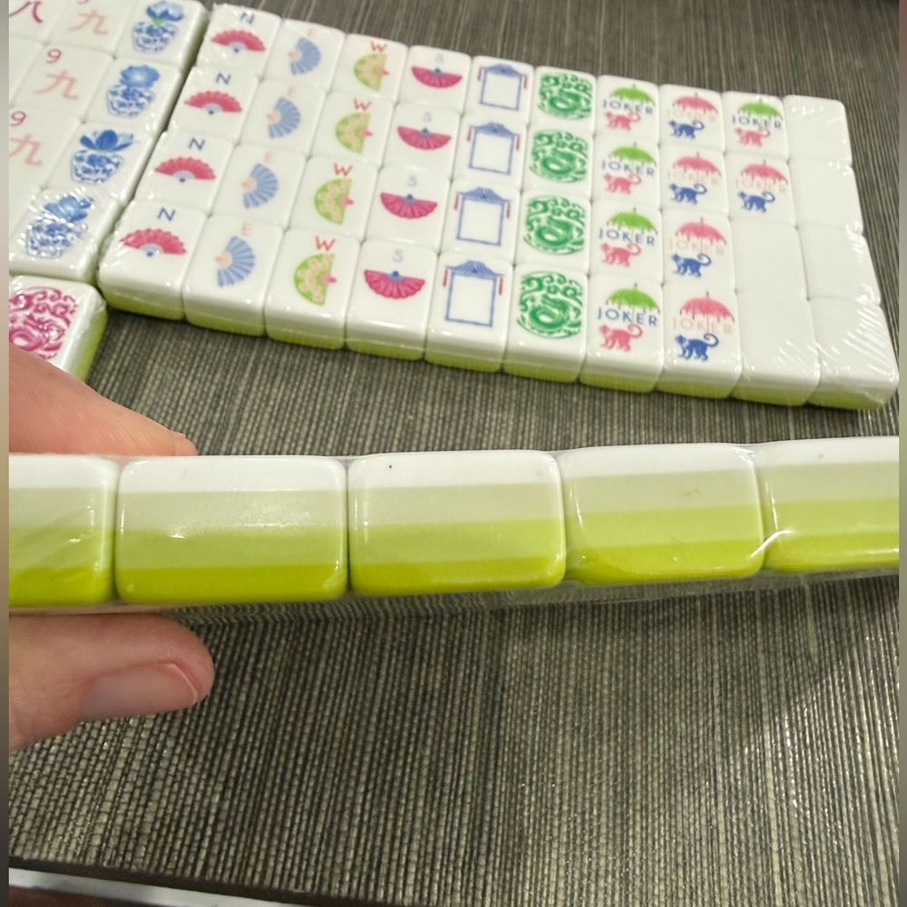 Colorful Mahjong Tile Set - Picture 5 of 6